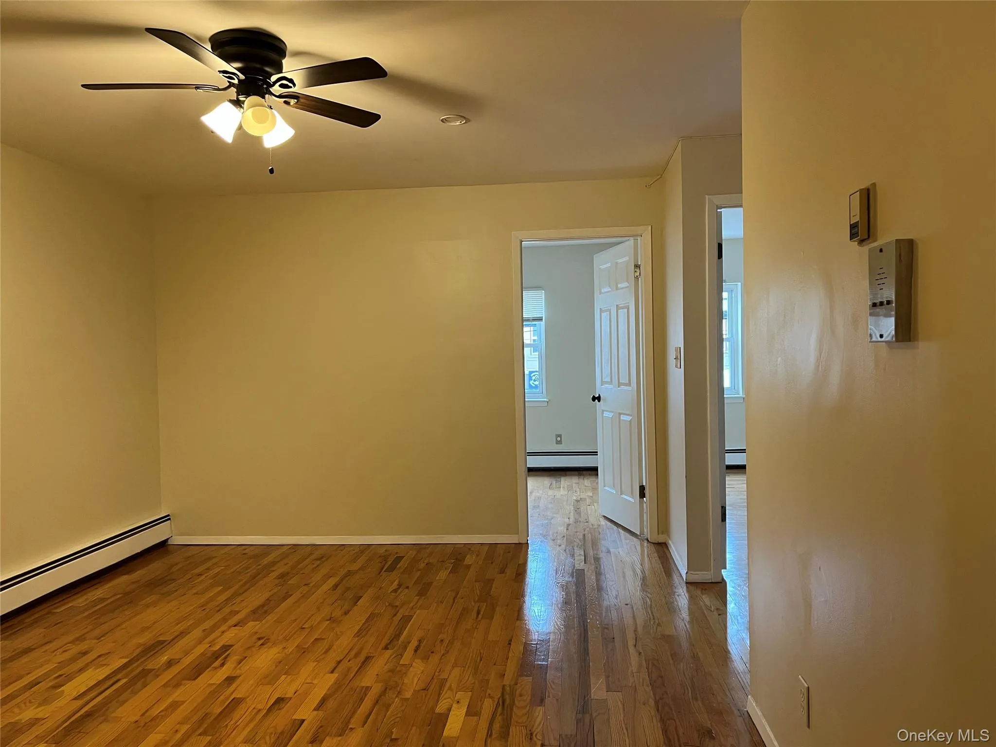 410 Jericho Turnpike, North Hempstead, NY, 2 Bedrooms Bedrooms, 5 Rooms Rooms,1 BathroomBathrooms,Residential Lease,Idx,Jericho,0,936200 410 Jericho Turnpike, North Hempstead, NY, 2 Bedrooms Bedrooms, 5 Rooms Rooms,1 BathroomBathrooms,Residential Lease,Idx,Jericho,0,936200