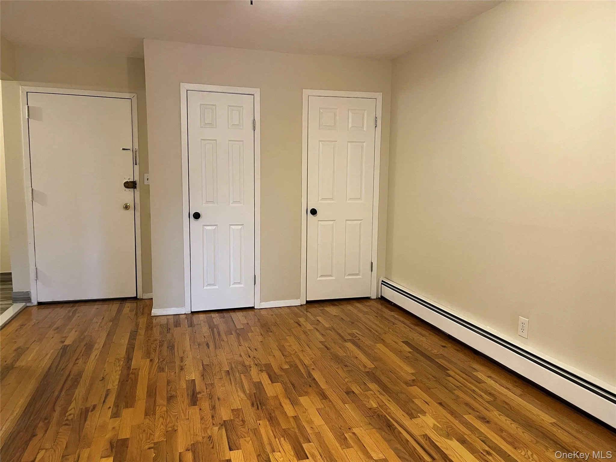 410 Jericho Turnpike, North Hempstead, NY, 2 Bedrooms Bedrooms, 5 Rooms Rooms,1 BathroomBathrooms,Residential Lease,Idx,Jericho,0,936200 410 Jericho Turnpike, North Hempstead, NY, 2 Bedrooms Bedrooms, 5 Rooms Rooms,1 BathroomBathrooms,Residential Lease,Idx,Jericho,0,936200