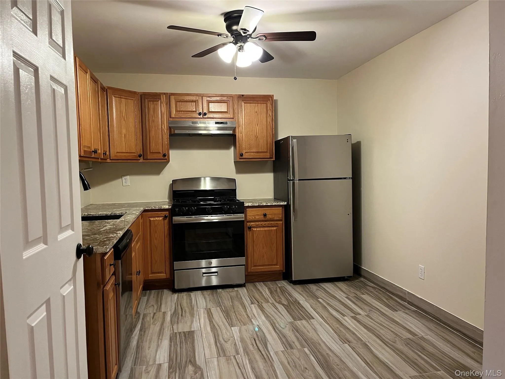 410 Jericho Turnpike, North Hempstead, NY, 2 Bedrooms Bedrooms, 5 Rooms Rooms,1 BathroomBathrooms,Residential Lease,Idx,Jericho,0,936200 410 Jericho Turnpike, North Hempstead, NY, 2 Bedrooms Bedrooms, 5 Rooms Rooms,1 BathroomBathrooms,Residential Lease,Idx,Jericho,0,936200