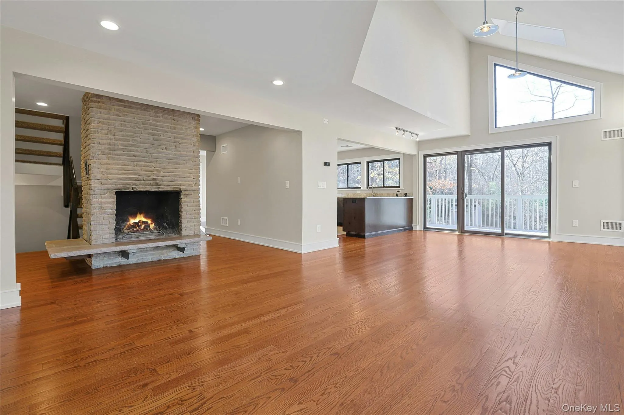 300 Clausland Mountain Road, Orangetown, NY, 2 Bedrooms Bedrooms, 7 Rooms Rooms,3 BathroomsBathrooms,Residential Lease,Idx,Clausland Mountain,0,936246 300 Clausland Mountain Road, Orangetown, NY, 2 Bedrooms Bedrooms, 7 Rooms Rooms,3 BathroomsBathrooms,Residential Lease,Idx,Clausland Mountain,0,936246