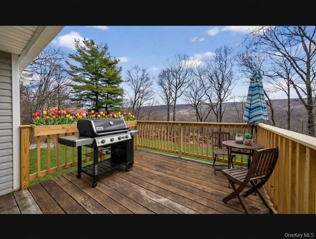 "Picture the Possible" with this AI-created virtual staging "Picture the Possible" with this AI-created virtual staging