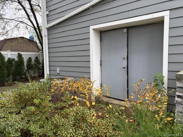 Side Entry Side Entry