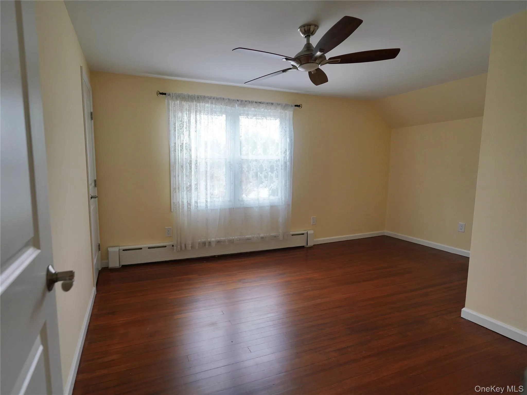 Primary bedroom Primary bedroom