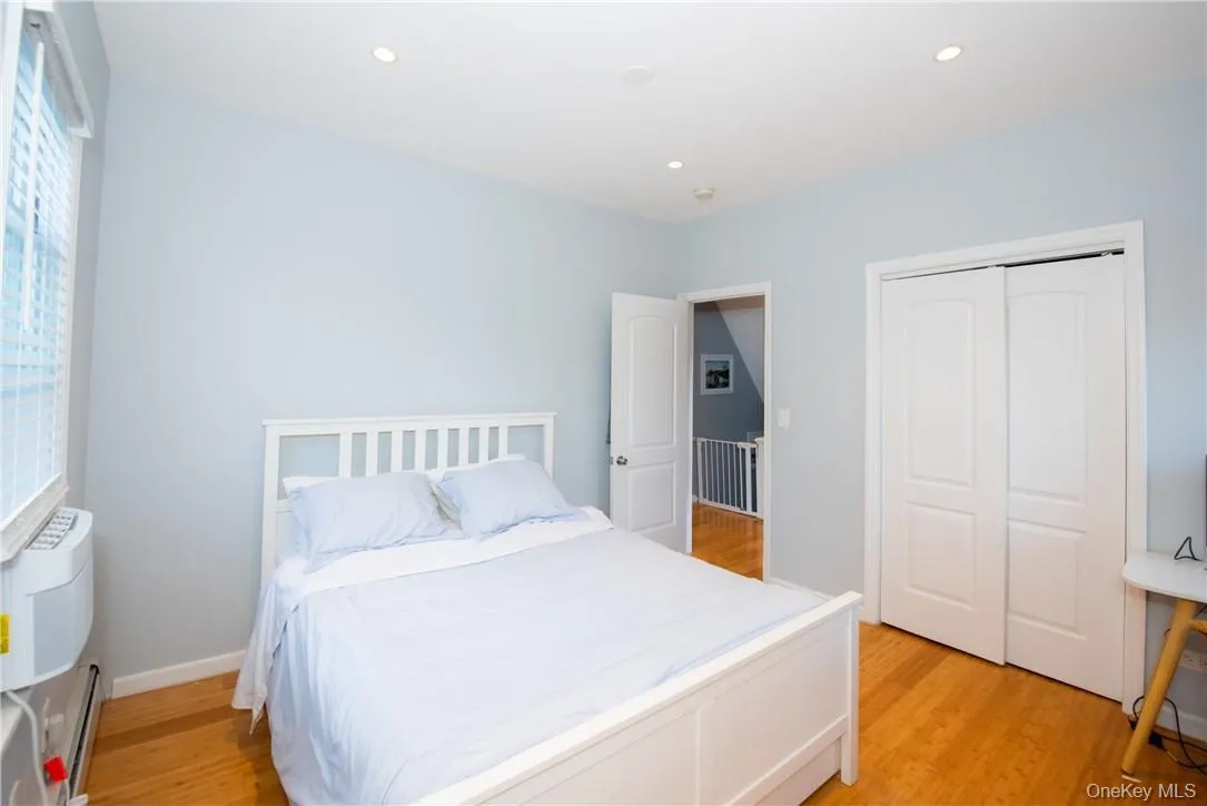 37 Washington Avenue, Greenburgh, NY, 4 Bedrooms Bedrooms, 8 Rooms Rooms,2 BathroomsBathrooms,Residential Lease,Idx,Washington,0,936445 37 Washington Avenue, Greenburgh, NY, 4 Bedrooms Bedrooms, 8 Rooms Rooms,2 BathroomsBathrooms,Residential Lease,Idx,Washington,0,936445