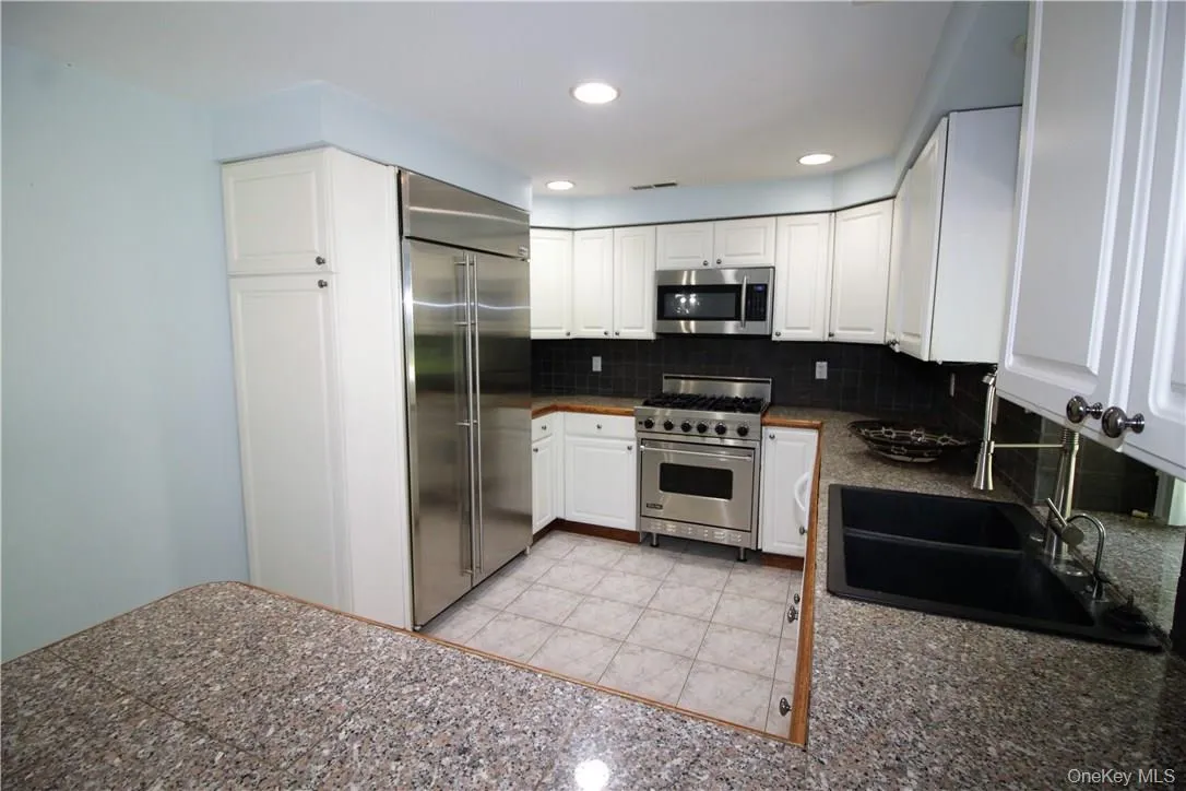 7 Tamarack Road, Carmel, NY, 2 Bedrooms Bedrooms, 6 Rooms Rooms,3 BathroomsBathrooms,Residential Lease,Idx,Tamarack,0,936451 7 Tamarack Road, Carmel, NY, 2 Bedrooms Bedrooms, 6 Rooms Rooms,3 BathroomsBathrooms,Residential Lease,Idx,Tamarack,0,936451