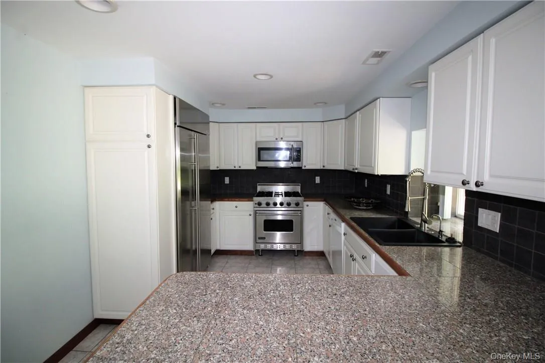 7 Tamarack Road, Carmel, NY, 2 Bedrooms Bedrooms, 6 Rooms Rooms,3 BathroomsBathrooms,Residential Lease,Idx,Tamarack,0,936451 7 Tamarack Road, Carmel, NY, 2 Bedrooms Bedrooms, 6 Rooms Rooms,3 BathroomsBathrooms,Residential Lease,Idx,Tamarack,0,936451