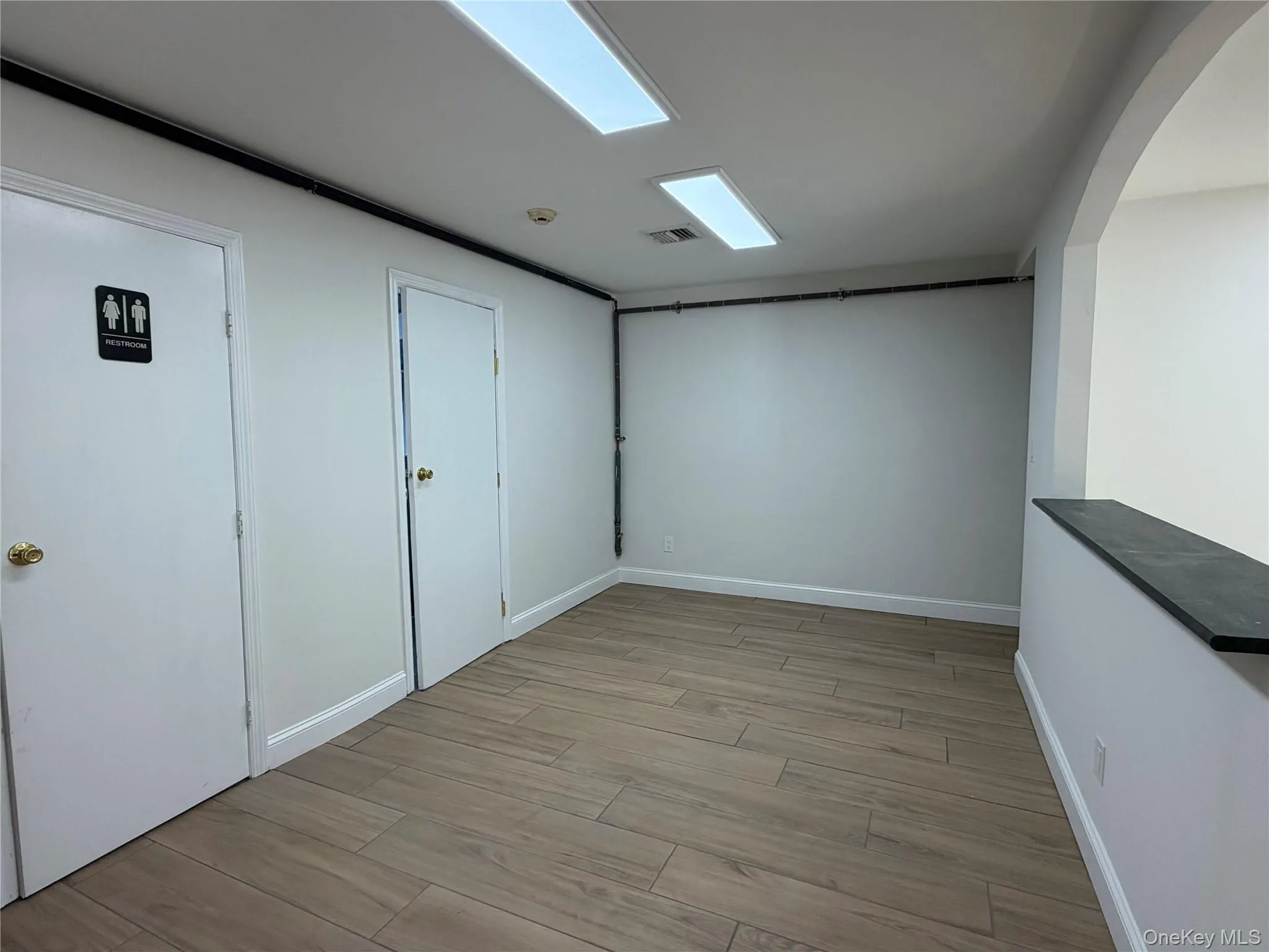 37 Bransford Street, Brookhaven, NY, ,Commercial Lease,For Rent,Bransford,0,936515 37 Bransford Street, Brookhaven, NY, ,Commercial Lease,For Rent,Bransford,0,936515