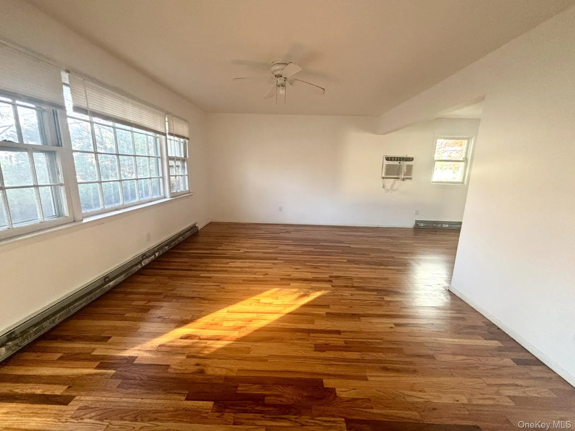 441 Atlantic Avenue, Hempstead, NY, 3 Bedrooms Bedrooms, 6 Rooms Rooms,1 BathroomBathrooms,Residential Lease,Idx,Atlantic,0,936590 441 Atlantic Avenue, Hempstead, NY, 3 Bedrooms Bedrooms, 6 Rooms Rooms,1 BathroomBathrooms,Residential Lease,Idx,Atlantic,0,936590