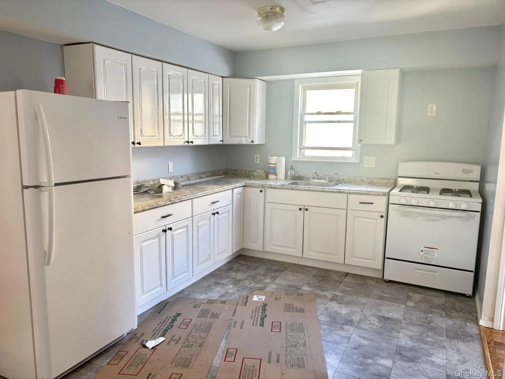 441 Atlantic Avenue, Hempstead, NY, 3 Bedrooms Bedrooms, 6 Rooms Rooms,1 BathroomBathrooms,Residential Lease,Idx,Atlantic,0,936590 441 Atlantic Avenue, Hempstead, NY, 3 Bedrooms Bedrooms, 6 Rooms Rooms,1 BathroomBathrooms,Residential Lease,Idx,Atlantic,0,936590