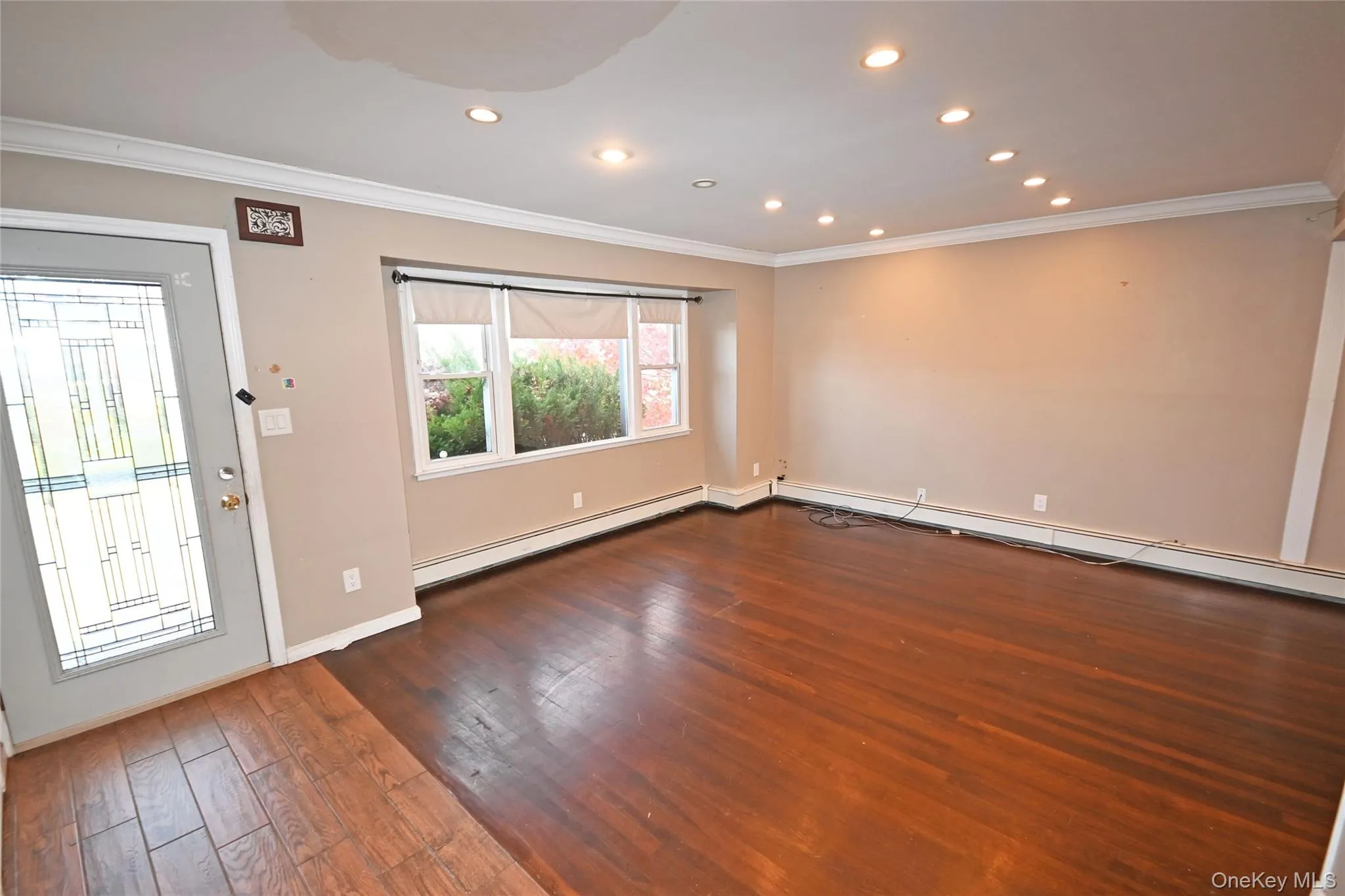89 Osborne Road, Hempstead, NY, 4 Bedrooms Bedrooms, 8 Rooms Rooms,2 BathroomsBathrooms,Residential Sale,For Rent,Osborne,0,936724 89 Osborne Road, Hempstead, NY, 4 Bedrooms Bedrooms, 8 Rooms Rooms,2 BathroomsBathrooms,Residential Sale,For Rent,Osborne,0,936724