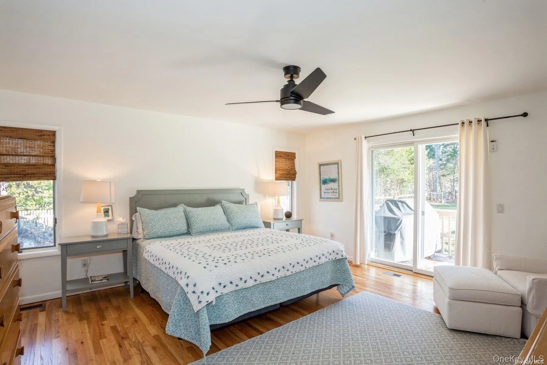 70 Jagger Lane, Southampton, NY, 3 Bedrooms Bedrooms, 10 Rooms Rooms,2 BathroomsBathrooms,Residential Lease,Idx,Jagger,0,936832 70 Jagger Lane, Southampton, NY, 3 Bedrooms Bedrooms, 10 Rooms Rooms,2 BathroomsBathrooms,Residential Lease,Idx,Jagger,0,936832