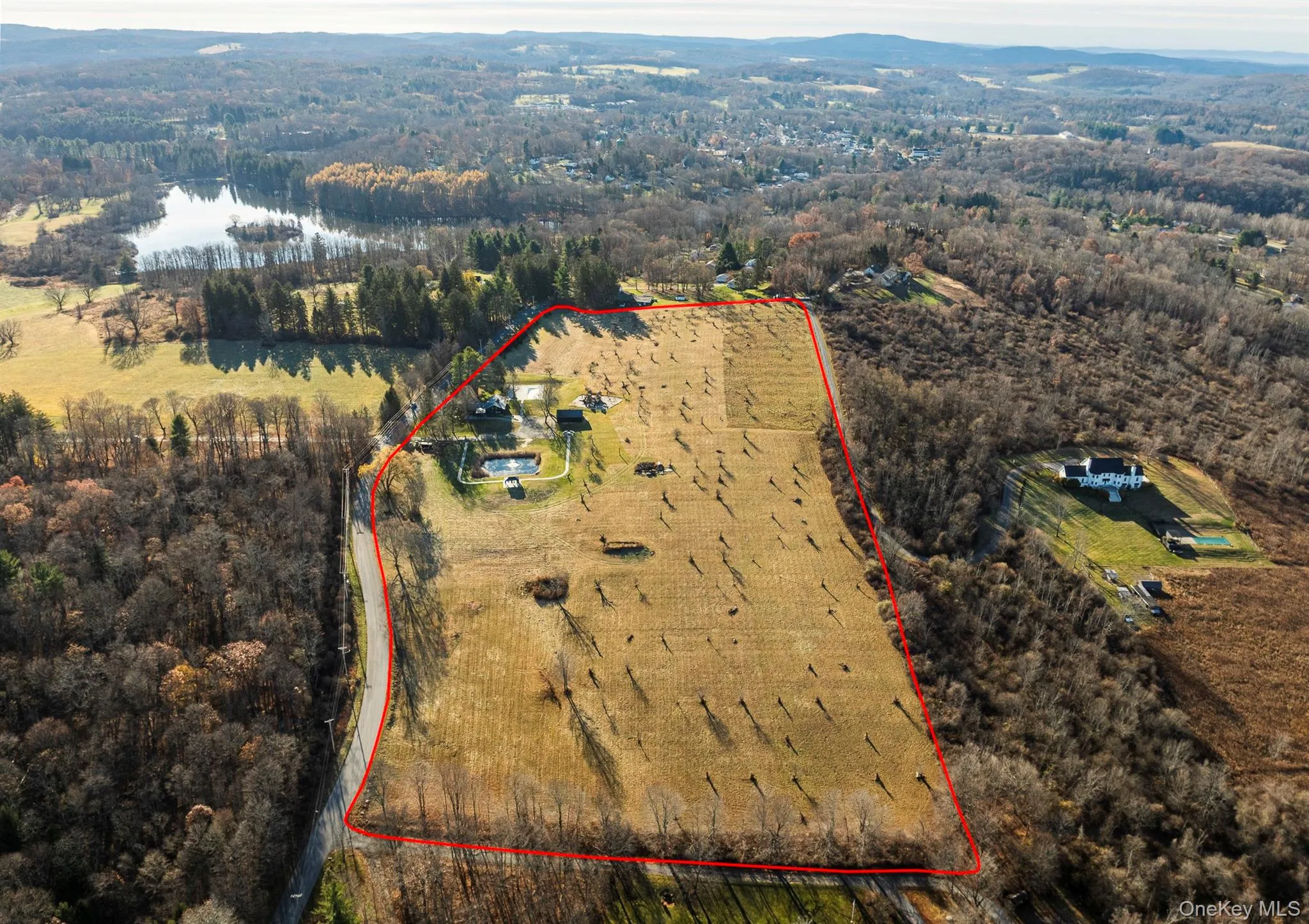 Aerial view with parcel outlined Aerial view with parcel outlined