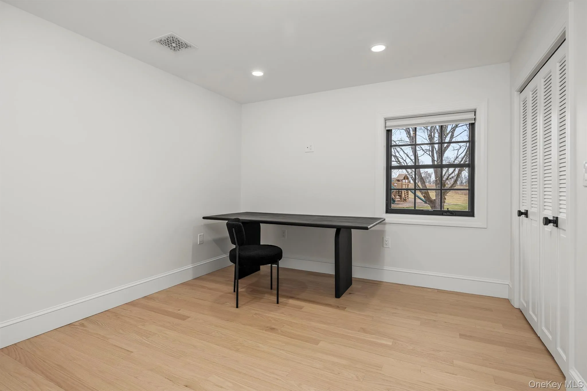 Office/4th bedroom Office/4th bedroom