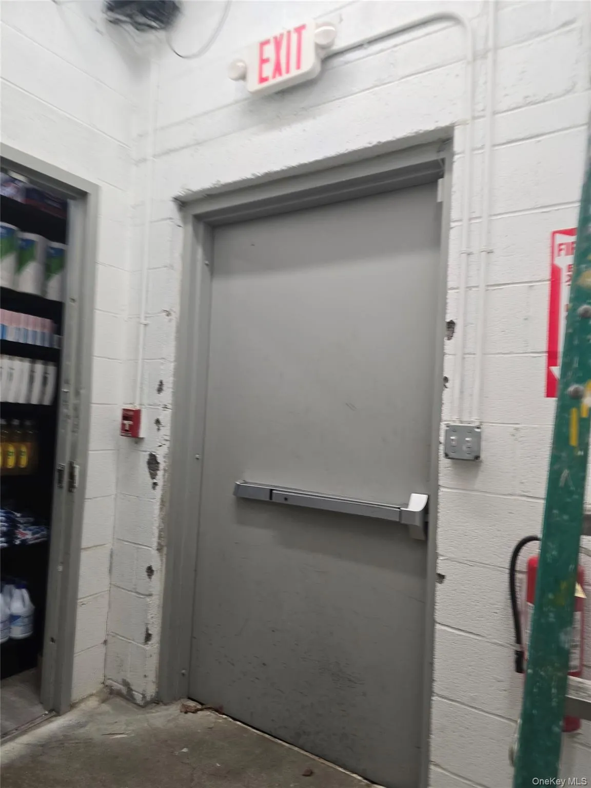 Doorway to property Doorway to property