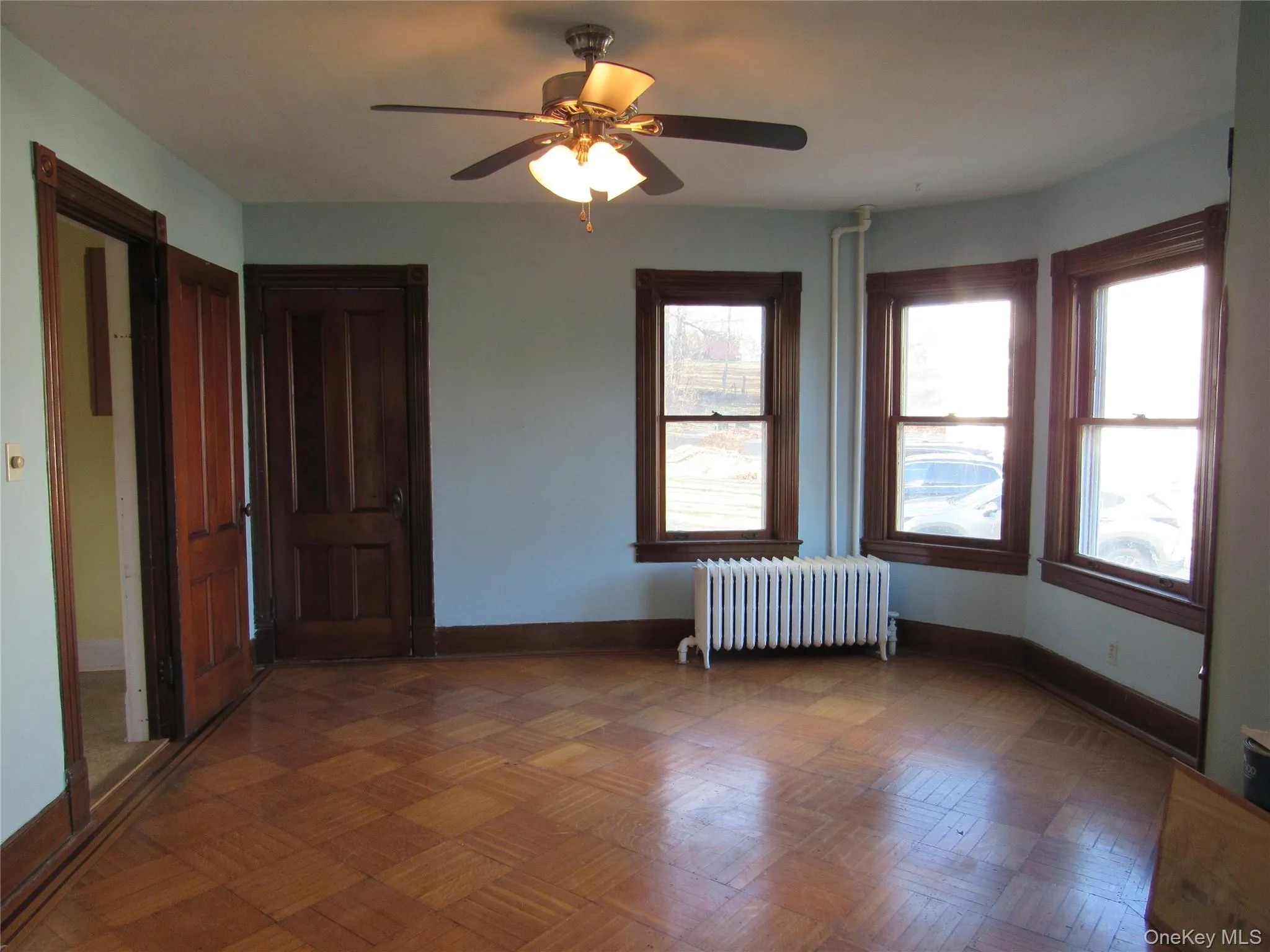 Dining room w/ access to Pantry & Door to side yard Dining room w/ access to Pantry & Door to side yard