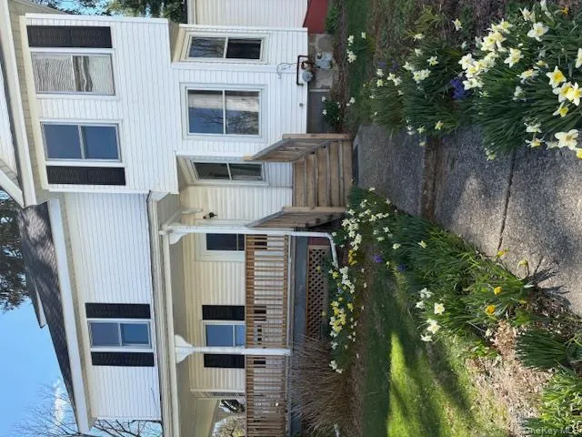 98 Main Street, Chester Town, NY, 4 Bedrooms Bedrooms, 7 Rooms Rooms,1 BathroomBathrooms,Residential Lease,For Rent,Main,0,936917 98 Main Street, Chester Town, NY, 4 Bedrooms Bedrooms, 7 Rooms Rooms,1 BathroomBathrooms,Residential Lease,For Rent,Main,0,936917