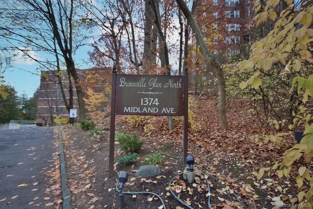 Exterior view Exterior view