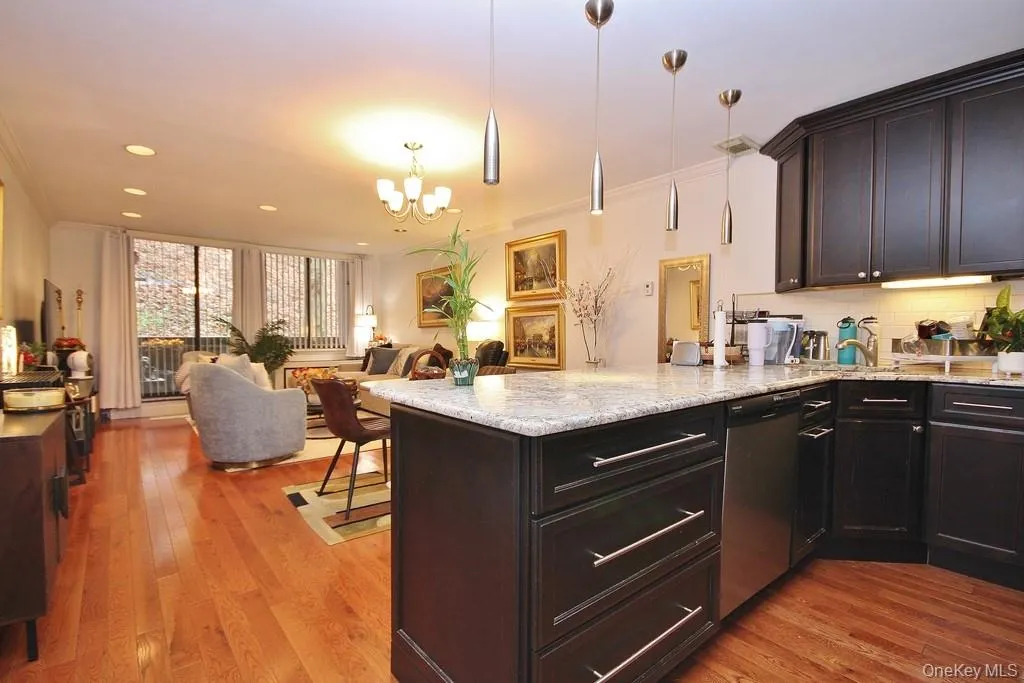 1374 Midland Avenue, Yonkers, NY, 1 Bedroom Bedrooms, 3 Rooms Rooms,1 BathroomBathrooms,Residential Lease,Idx,Midland,0,936929 1374 Midland Avenue, Yonkers, NY, 1 Bedroom Bedrooms, 3 Rooms Rooms,1 BathroomBathrooms,Residential Lease,Idx,Midland,0,936929