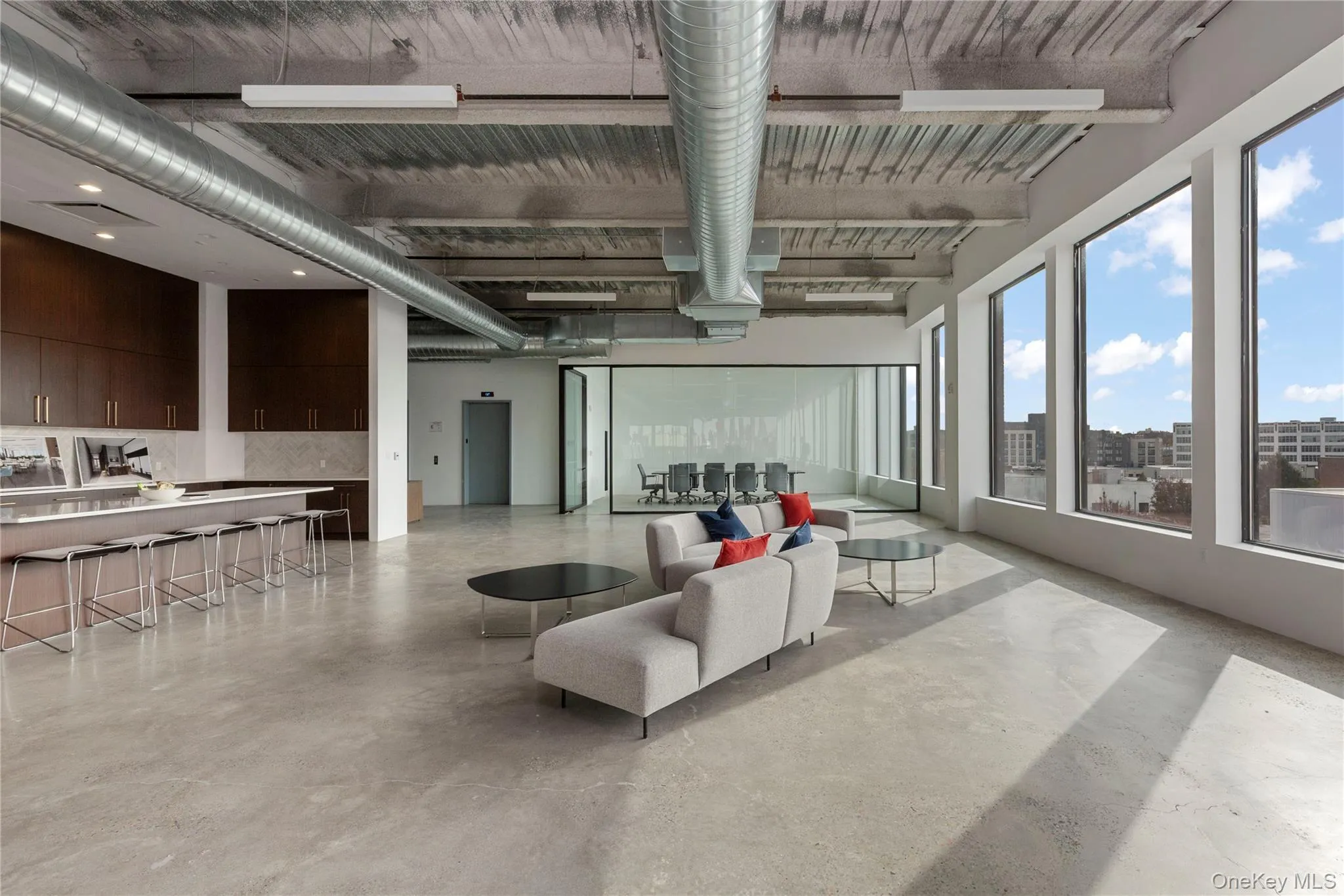 Common area featuring a city view Common area featuring a city view