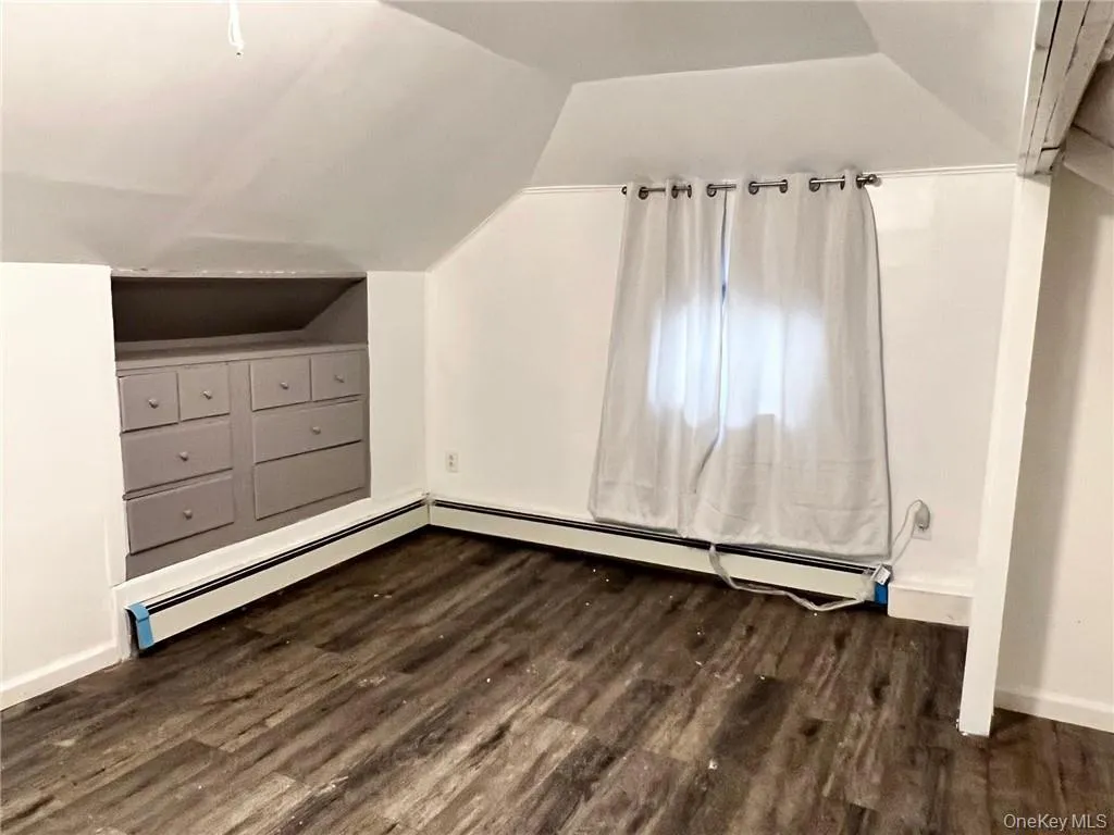 2nd Bedroom 2nd Bedroom