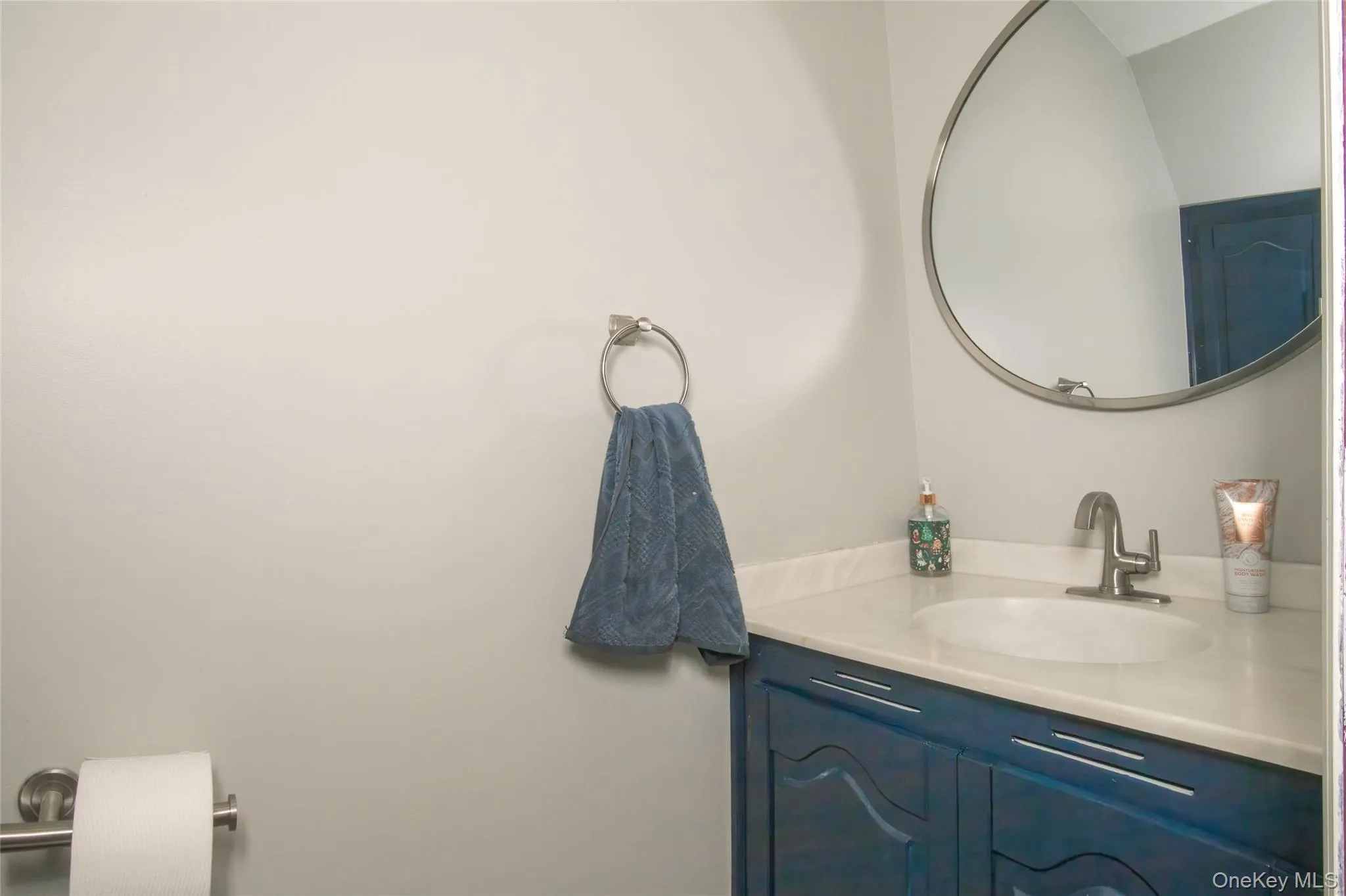 Bathroom with vanity Bathroom with vanity