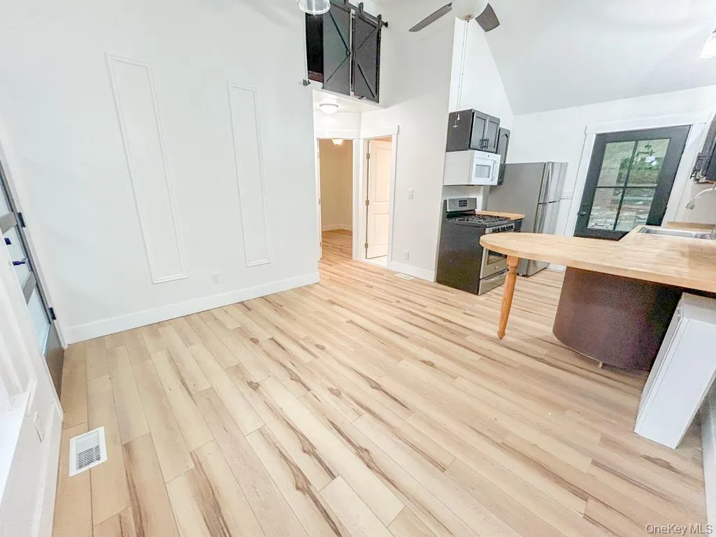 765 Meadow Road, Smithtown, NY, 2 Bedrooms Bedrooms, 4 Rooms Rooms,1 BathroomBathrooms,Residential Lease,Idx,Meadow,0,937045 765 Meadow Road, Smithtown, NY, 2 Bedrooms Bedrooms, 4 Rooms Rooms,1 BathroomBathrooms,Residential Lease,Idx,Meadow,0,937045