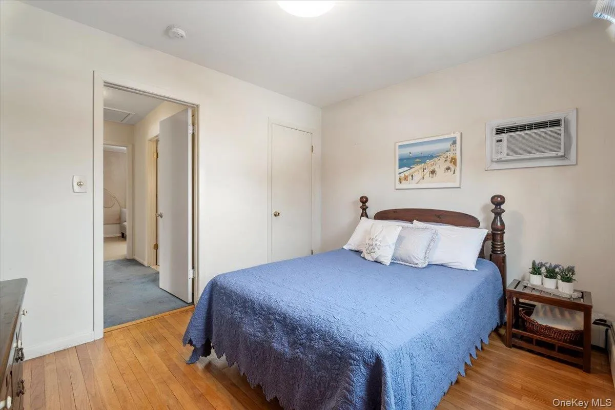 Bedroom Bedroom