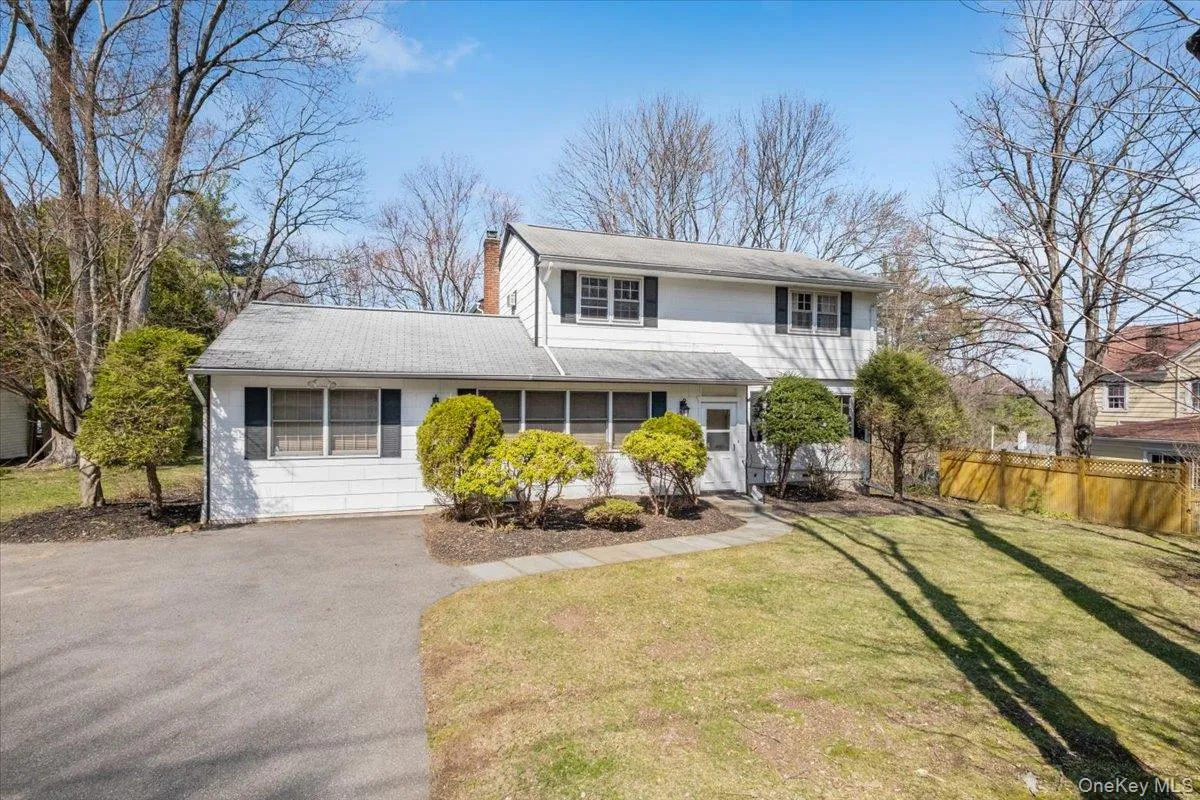 496 Granite Springs Road, Yorktown, NY, 4 Bedrooms Bedrooms, 8 Rooms Rooms,2 BathroomsBathrooms,Residential,For Rent,Granite Springs,0,937181 496 Granite Springs Road, Yorktown, NY, 4 Bedrooms Bedrooms, 8 Rooms Rooms,2 BathroomsBathrooms,Residential,For Rent,Granite Springs,0,937181
