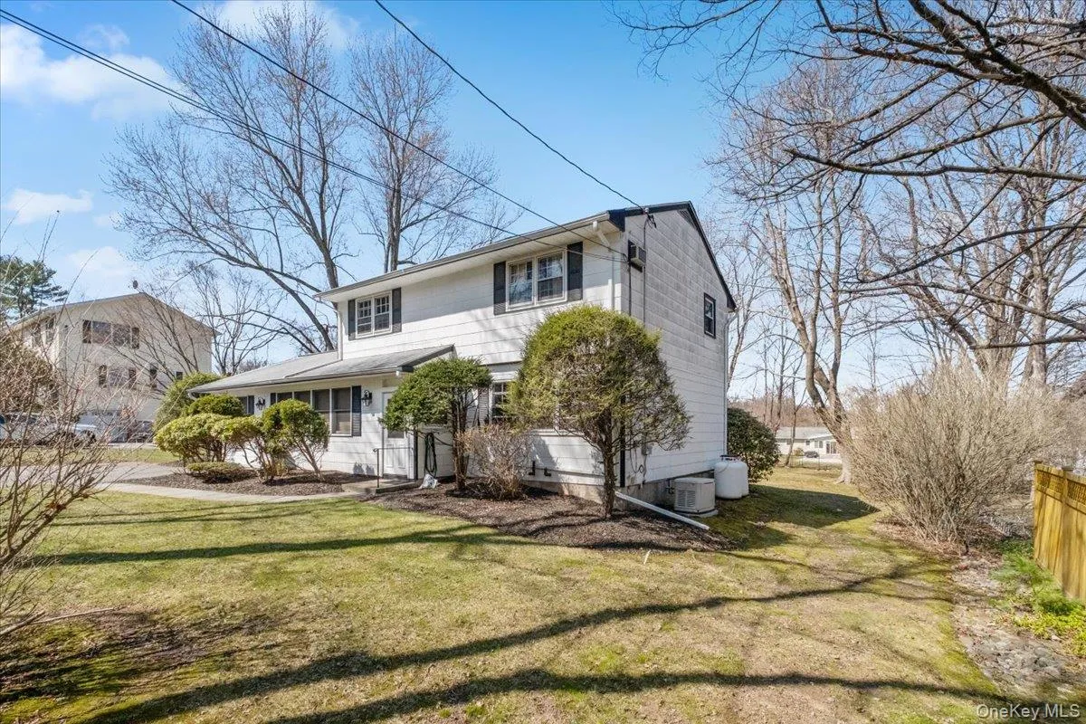 496 Granite Springs Road, Yorktown, NY, 4 Bedrooms Bedrooms, 8 Rooms Rooms,2 BathroomsBathrooms,Residential,For Rent,Granite Springs,0,937181 496 Granite Springs Road, Yorktown, NY, 4 Bedrooms Bedrooms, 8 Rooms Rooms,2 BathroomsBathrooms,Residential,For Rent,Granite Springs,0,937181