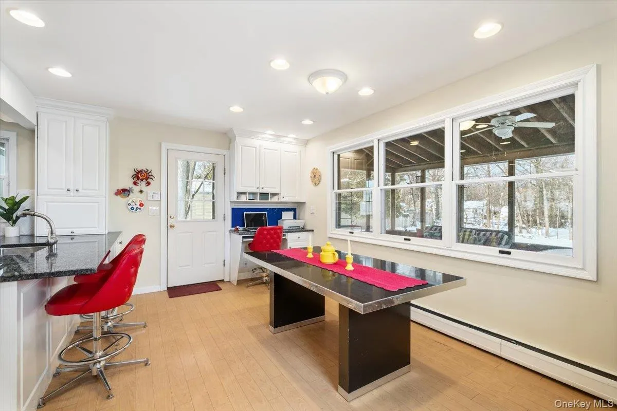 496 Granite Springs Road, Yorktown, NY, 4 Bedrooms Bedrooms, 8 Rooms Rooms,2 BathroomsBathrooms,Residential,For Rent,Granite Springs,0,937181 496 Granite Springs Road, Yorktown, NY, 4 Bedrooms Bedrooms, 8 Rooms Rooms,2 BathroomsBathrooms,Residential,For Rent,Granite Springs,0,937181