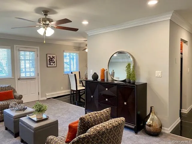 652 Veterans Highway, Smithtown, NY, 2 Bedrooms Bedrooms, 5 Rooms Rooms,1 BathroomBathrooms,Residential Lease,Idx,Veterans,0,937203 652 Veterans Highway, Smithtown, NY, 2 Bedrooms Bedrooms, 5 Rooms Rooms,1 BathroomBathrooms,Residential Lease,Idx,Veterans,0,937203