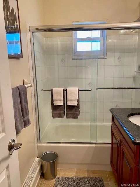 652 Veterans Highway, Smithtown, NY, 2 Bedrooms Bedrooms, 5 Rooms Rooms,1 BathroomBathrooms,Residential Lease,Idx,Veterans,0,937203 652 Veterans Highway, Smithtown, NY, 2 Bedrooms Bedrooms, 5 Rooms Rooms,1 BathroomBathrooms,Residential Lease,Idx,Veterans,0,937203
