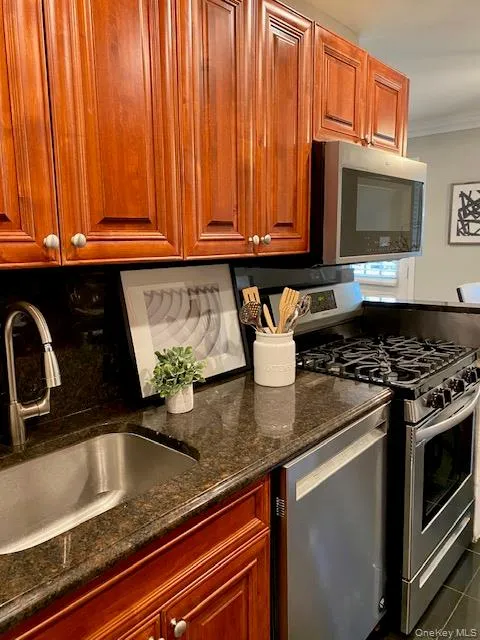 652 Veterans Highway, Smithtown, NY, 2 Bedrooms Bedrooms, 5 Rooms Rooms,1 BathroomBathrooms,Residential Lease,Idx,Veterans,0,937203 652 Veterans Highway, Smithtown, NY, 2 Bedrooms Bedrooms, 5 Rooms Rooms,1 BathroomBathrooms,Residential Lease,Idx,Veterans,0,937203