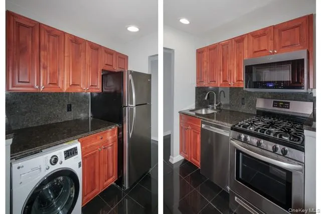 656 Veterans Highway, Smithtown, NY, 2 Bedrooms Bedrooms, 5 Rooms Rooms,1 BathroomBathrooms,Residential Lease,Idx,Veterans,0,937206 656 Veterans Highway, Smithtown, NY, 2 Bedrooms Bedrooms, 5 Rooms Rooms,1 BathroomBathrooms,Residential Lease,Idx,Veterans,0,937206