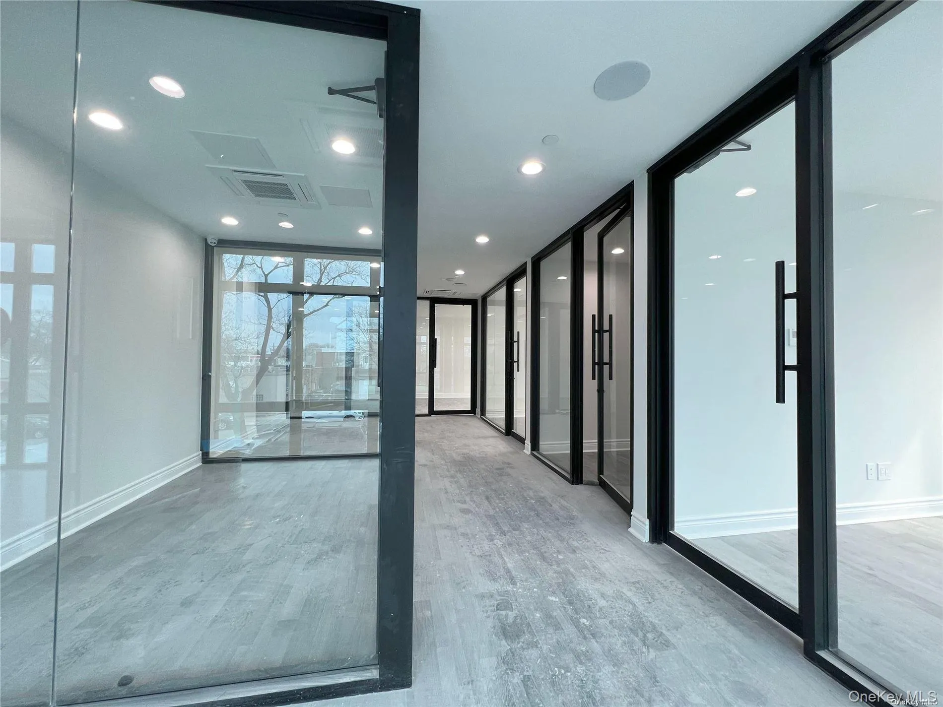 8015 188th Street, New York, NY, ,Commercial Lease,Idx,188th,0,937258 8015 188th Street, New York, NY, ,Commercial Lease,Idx,188th,0,937258