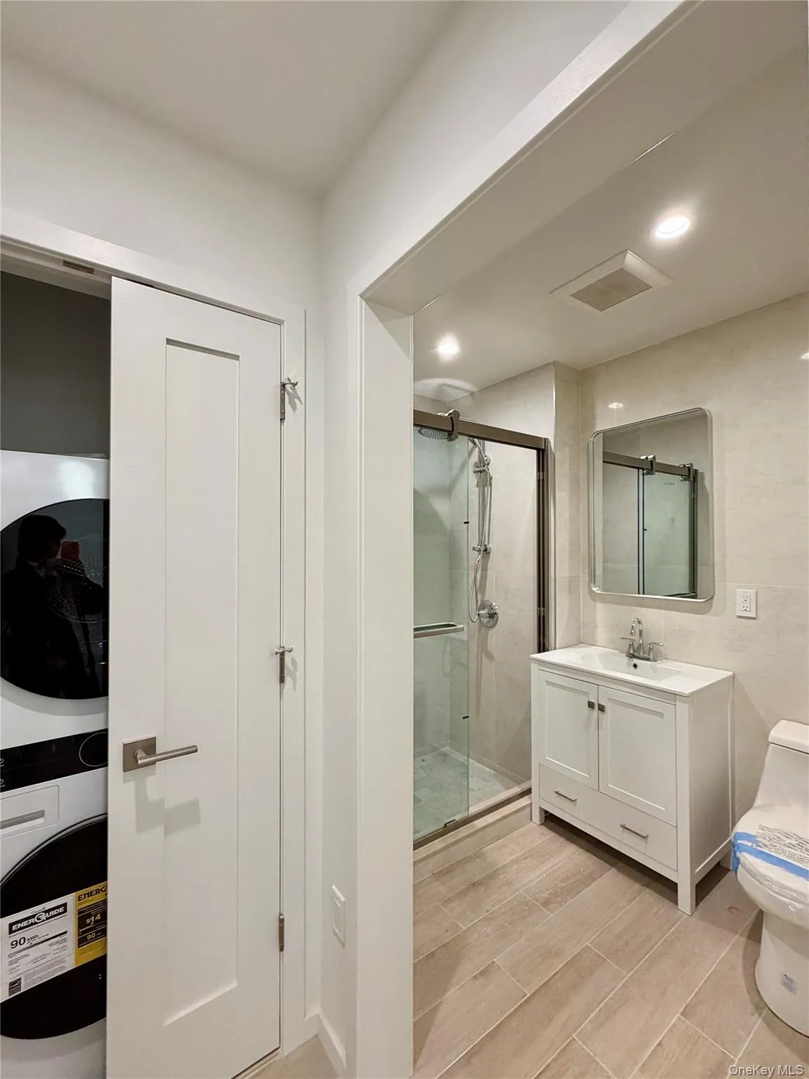 4009 29th Street, New York, NY, 1 Bedroom Bedrooms, 3 Rooms Rooms,1 BathroomBathrooms,Residential Lease,Idx,29th,0,937275 4009 29th Street, New York, NY, 1 Bedroom Bedrooms, 3 Rooms Rooms,1 BathroomBathrooms,Residential Lease,Idx,29th,0,937275