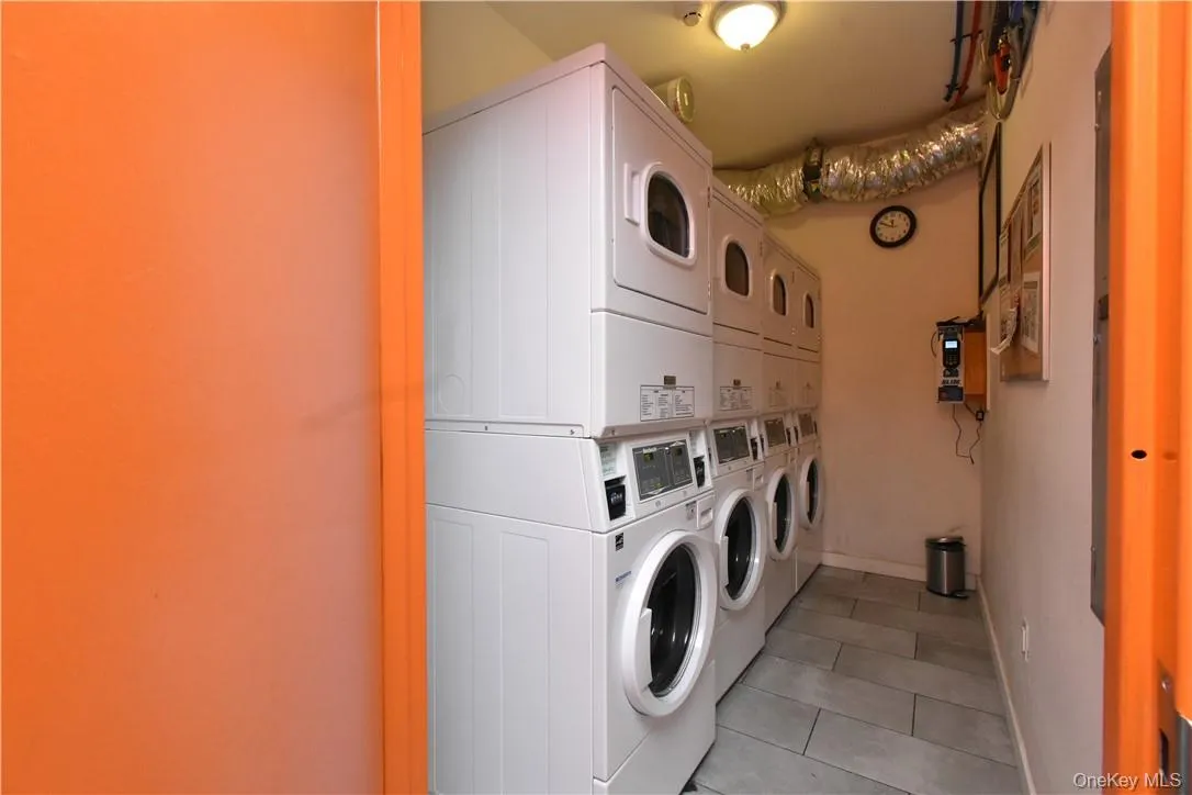 35 Van Nydeck Avenue, Beacon, NY, 1 Bedroom Bedrooms, 2 Rooms Rooms,1 BathroomBathrooms,Residential Lease,Idx,Van Nydeck,0,937316 35 Van Nydeck Avenue, Beacon, NY, 1 Bedroom Bedrooms, 2 Rooms Rooms,1 BathroomBathrooms,Residential Lease,Idx,Van Nydeck,0,937316