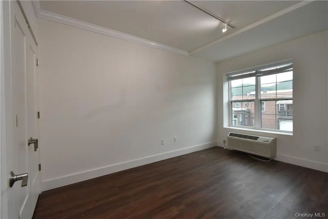 35 Van Nydeck Avenue, Beacon, NY, 1 Bedroom Bedrooms, 2 Rooms Rooms,1 BathroomBathrooms,Residential Lease,Idx,Van Nydeck,0,937316 35 Van Nydeck Avenue, Beacon, NY, 1 Bedroom Bedrooms, 2 Rooms Rooms,1 BathroomBathrooms,Residential Lease,Idx,Van Nydeck,0,937316