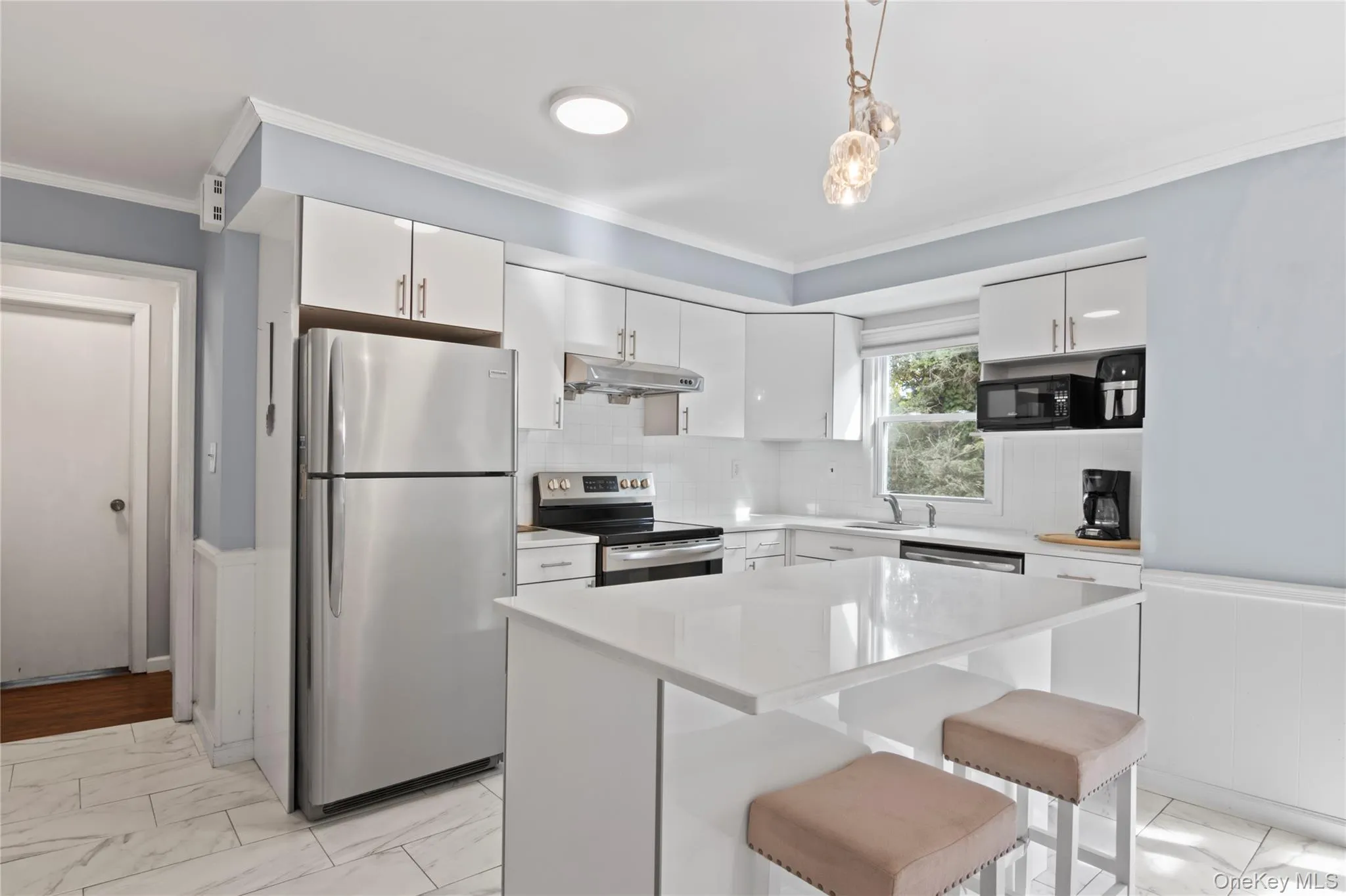 11 Glenwood Road, North Hempstead, NY, 4 Bedrooms Bedrooms, 7 Rooms Rooms,2 BathroomsBathrooms,Residential Lease,Idx,Glenwood Road,0,937336 11 Glenwood Road, North Hempstead, NY, 4 Bedrooms Bedrooms, 7 Rooms Rooms,2 BathroomsBathrooms,Residential Lease,Idx,Glenwood Road,0,937336