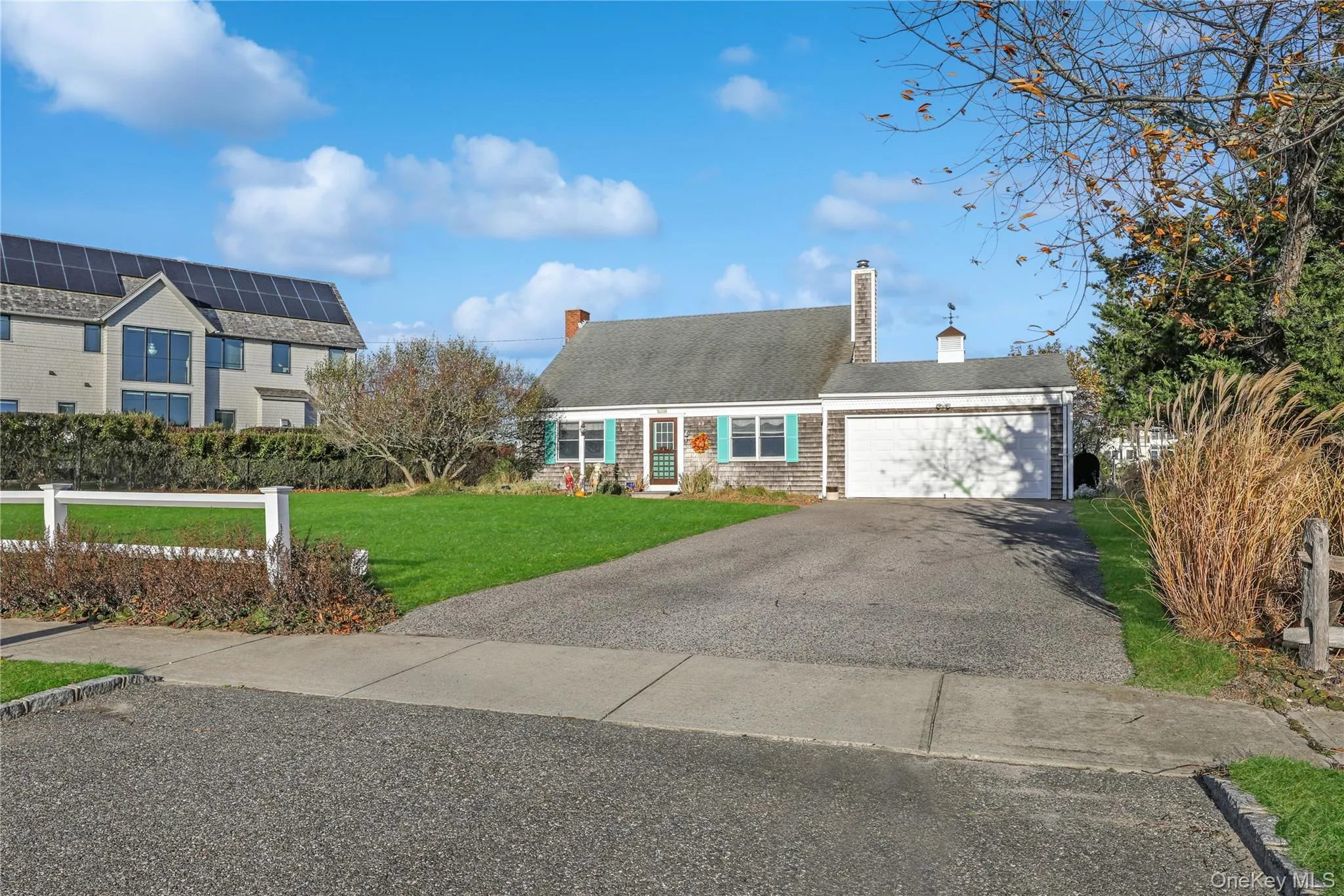 2-Car Attached Garage 2-Car Attached Garage