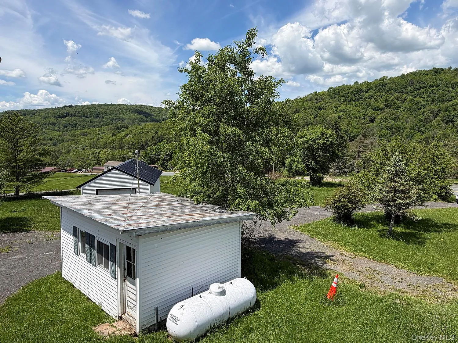 292 County Road 93, Fremont, NY, 3 Bedrooms Bedrooms, 8 Rooms Rooms,2 BathroomsBathrooms,Residential,For Rent,County Road 93,0,937450 292 County Road 93, Fremont, NY, 3 Bedrooms Bedrooms, 8 Rooms Rooms,2 BathroomsBathrooms,Residential,For Rent,County Road 93,0,937450
