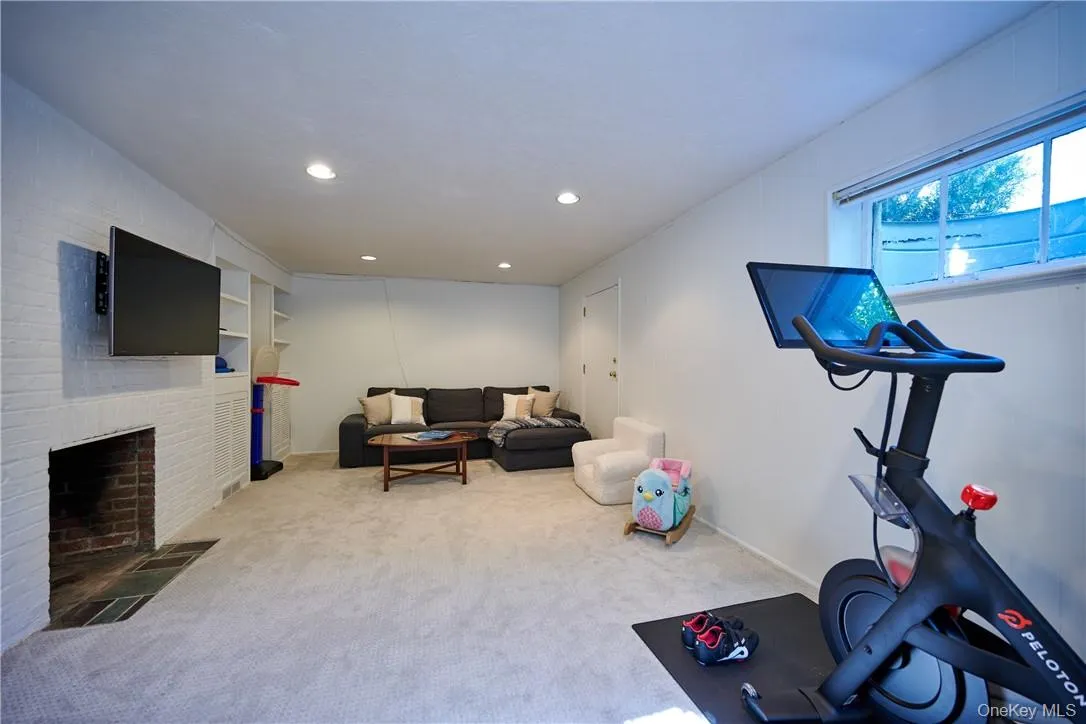 11 Lebanon Road, Scarsdale, NY, 4 Bedrooms Bedrooms, 9 Rooms Rooms,2 BathroomsBathrooms,Residential Lease,Idx,Lebanon,0,937539 11 Lebanon Road, Scarsdale, NY, 4 Bedrooms Bedrooms, 9 Rooms Rooms,2 BathroomsBathrooms,Residential Lease,Idx,Lebanon,0,937539