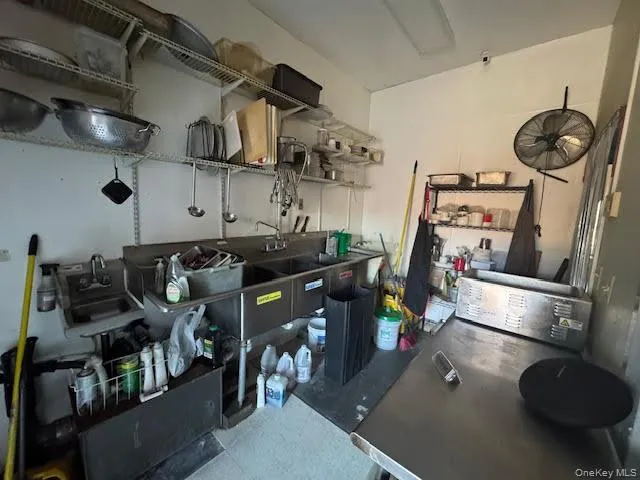 Kitchen with concrete floors Kitchen with concrete floors