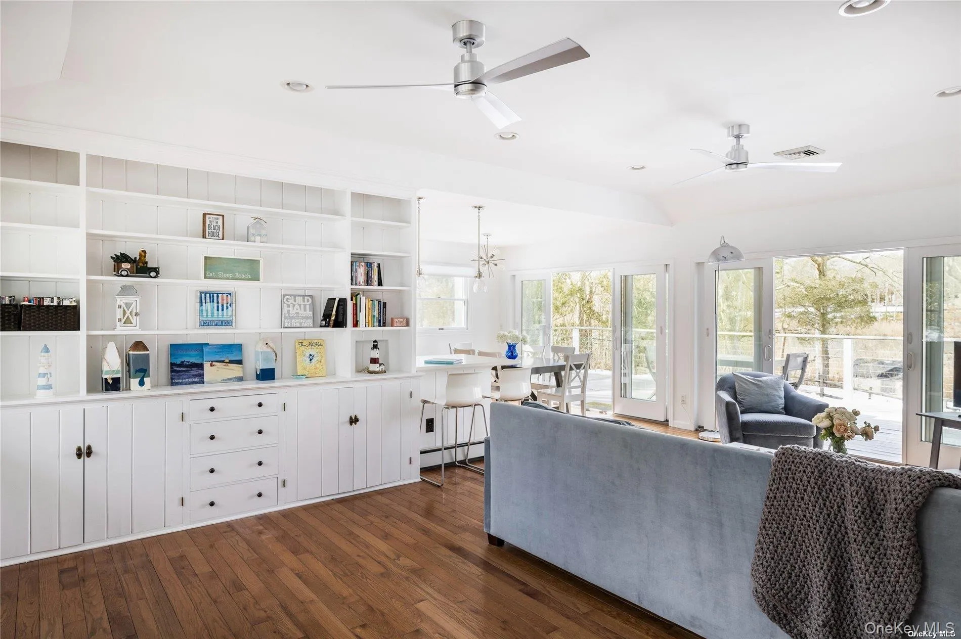 17B Baycrest Avenue, Southampton, NY, 3 Bedrooms Bedrooms, 7 Rooms Rooms,3 BathroomsBathrooms,Residential Lease,Idx,Baycrest,0,937548 17B Baycrest Avenue, Southampton, NY, 3 Bedrooms Bedrooms, 7 Rooms Rooms,3 BathroomsBathrooms,Residential Lease,Idx,Baycrest,0,937548