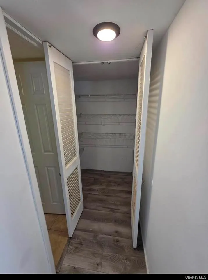 37 Knollcrest Avenue, Brookhaven, NY, 1 Bedroom Bedrooms, 3 Rooms Rooms,1 BathroomBathrooms,Residential Lease,For Rent,Knollcrest,0,937621 37 Knollcrest Avenue, Brookhaven, NY, 1 Bedroom Bedrooms, 3 Rooms Rooms,1 BathroomBathrooms,Residential Lease,For Rent,Knollcrest,0,937621