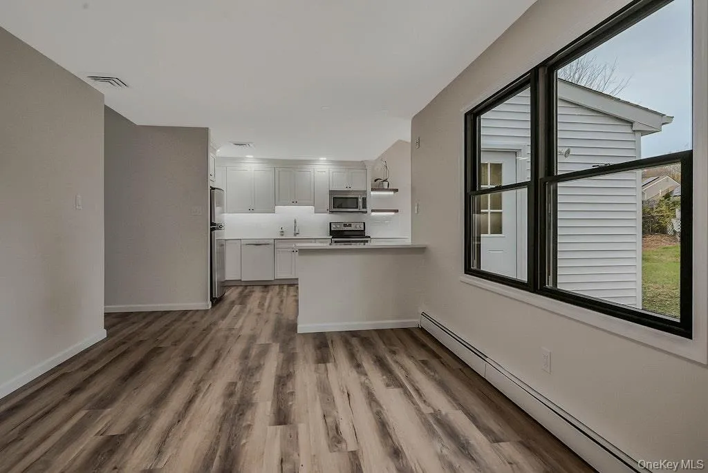 21 Crater Lake Drive, Brookhaven, NY, 4 Bedrooms Bedrooms, 7 Rooms Rooms,2 BathroomsBathrooms,Residential Lease,Idx,Crater Lake,0,937634 21 Crater Lake Drive, Brookhaven, NY, 4 Bedrooms Bedrooms, 7 Rooms Rooms,2 BathroomsBathrooms,Residential Lease,Idx,Crater Lake,0,937634