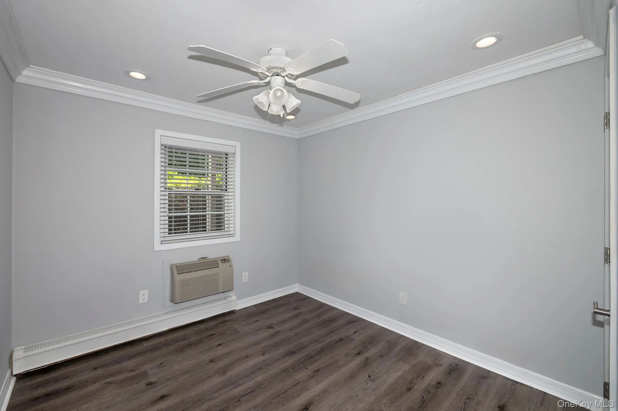 30 Westgate Drive, Islip, NY, 1 Bedroom Bedrooms, 4 Rooms Rooms,1 BathroomBathrooms,Residential Lease,Idx,Westgate,0,937640 30 Westgate Drive, Islip, NY, 1 Bedroom Bedrooms, 4 Rooms Rooms,1 BathroomBathrooms,Residential Lease,Idx,Westgate,0,937640