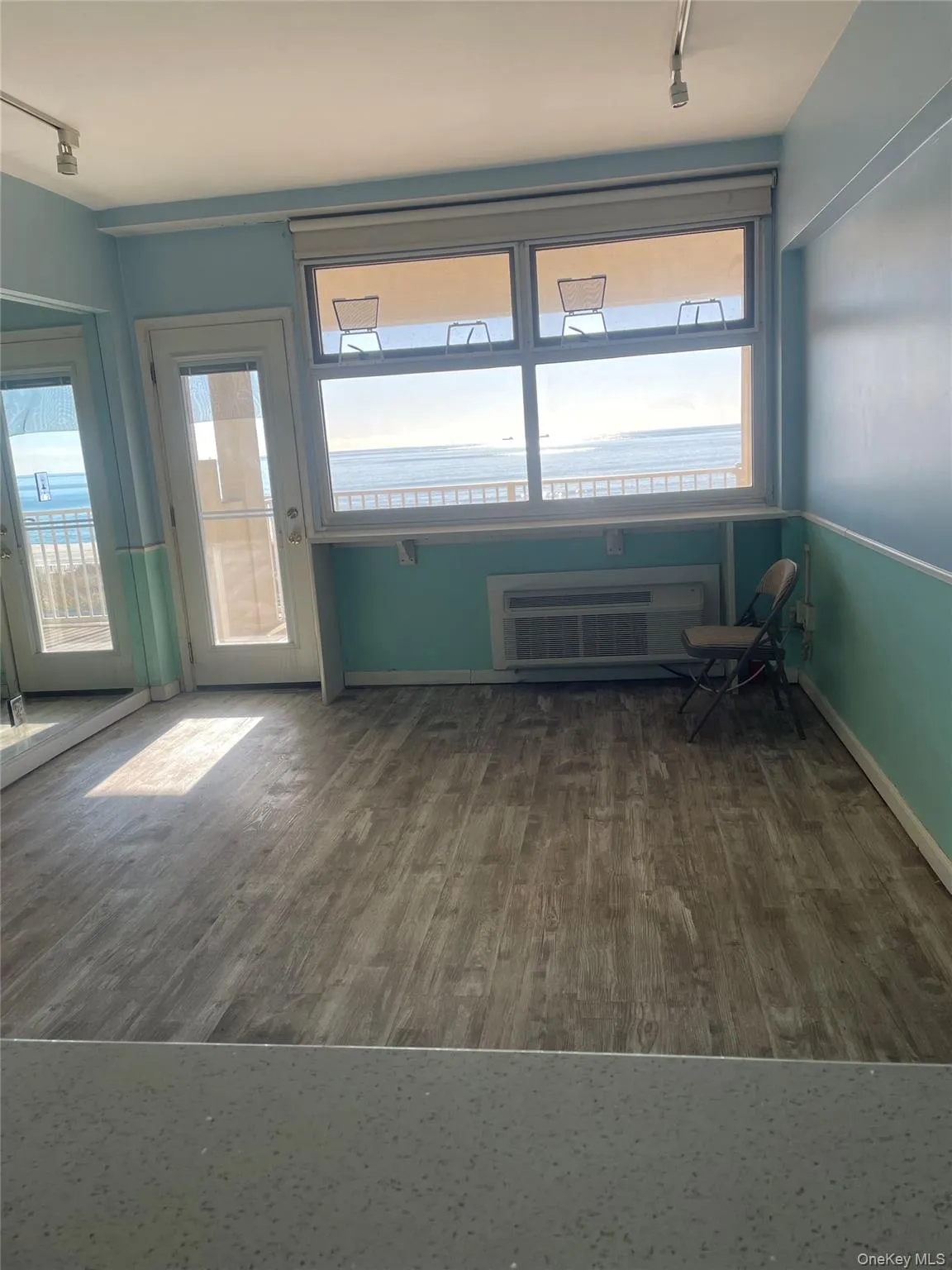 250 Shore Road, Long Beach, NY, 1 Room Rooms,1 BathroomBathrooms,Residential Lease,Idx,Shore,0,937677 250 Shore Road, Long Beach, NY, 1 Room Rooms,1 BathroomBathrooms,Residential Lease,Idx,Shore,0,937677