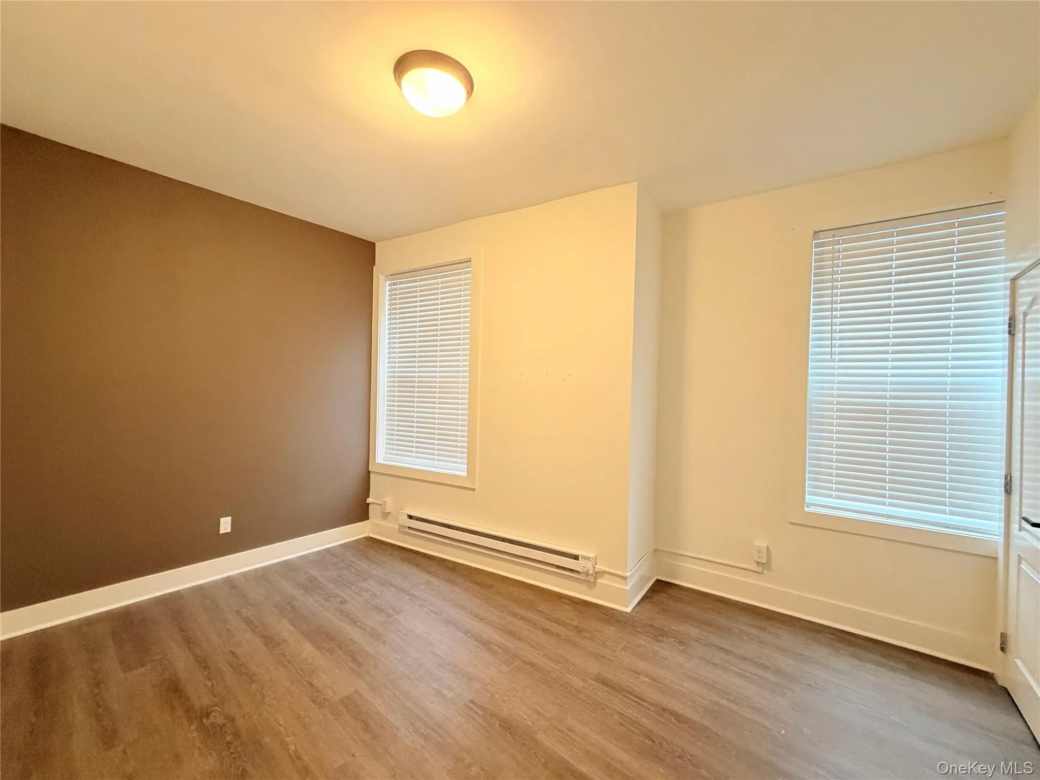 91 North Street, Middletown, NY, 2 Bedrooms Bedrooms, 7 Rooms Rooms,1 BathroomBathrooms,Residential Lease,Idx,North,0,937681 91 North Street, Middletown, NY, 2 Bedrooms Bedrooms, 7 Rooms Rooms,1 BathroomBathrooms,Residential Lease,Idx,North,0,937681