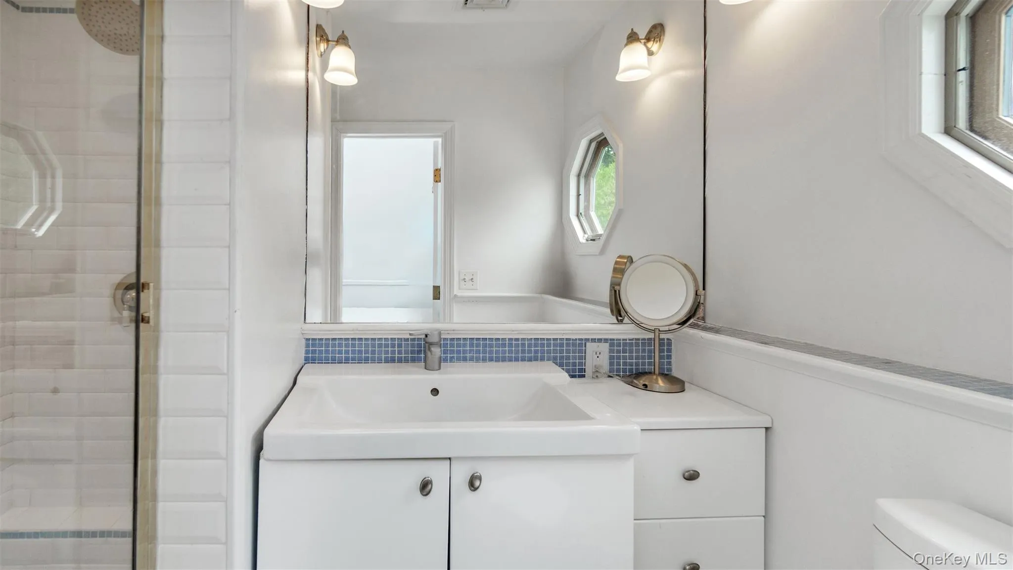 9 Ocame Avenue, Southampton, NY, 4 Bedrooms Bedrooms, 7 Rooms Rooms,3 BathroomsBathrooms,Residential Lease,Idx,Ocame,0,937682 9 Ocame Avenue, Southampton, NY, 4 Bedrooms Bedrooms, 7 Rooms Rooms,3 BathroomsBathrooms,Residential Lease,Idx,Ocame,0,937682